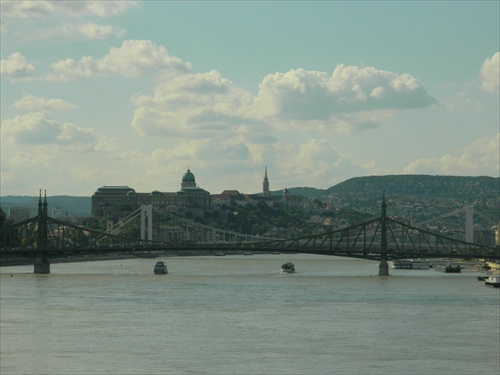 Budapest & Dunaj