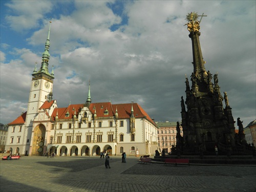 Olomouc - radnica a stĺp najsvätejšej trojice
