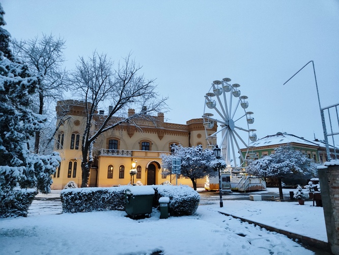 Golden Eye pri Pavilóne