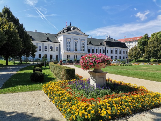 prezidentský palác Bratislava