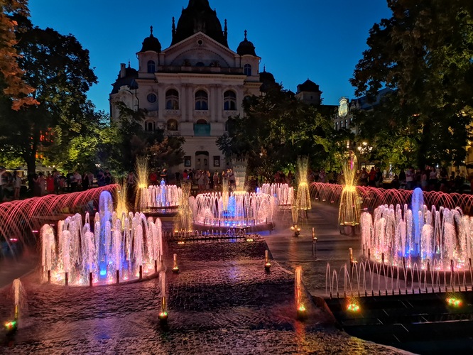 spievajúca fontána-Košice