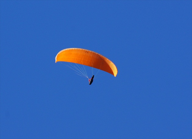 Paragliding