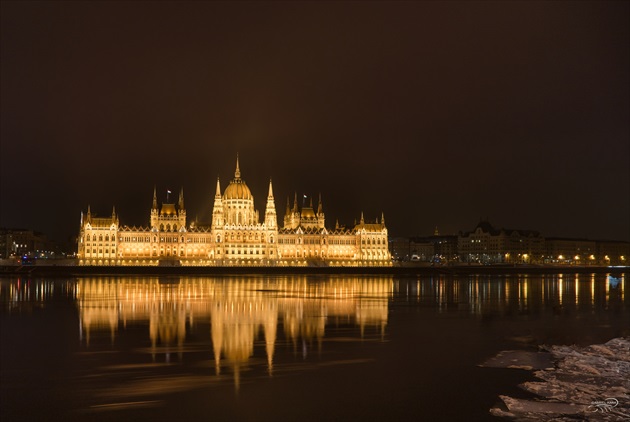 Budapeštiansky parlament