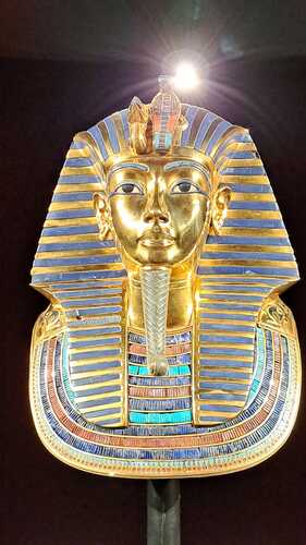 Posmrtná maska Tutankhamon