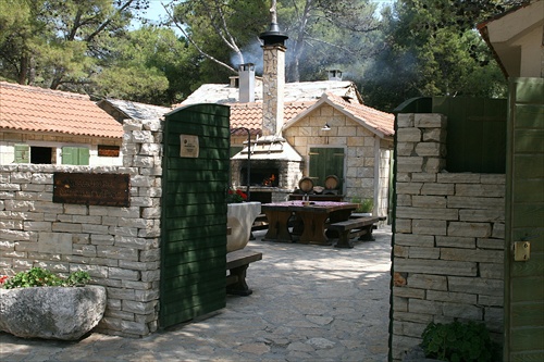 Kamenná dedina