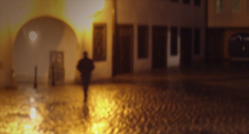 Pozdný večer v starom meste