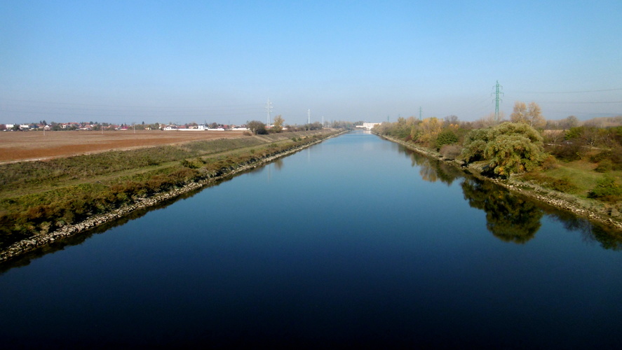 Madunický kanal