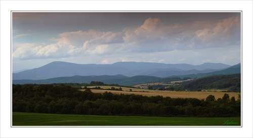 Podvečerná krajina.