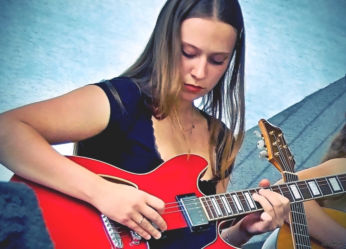 Gitaristka