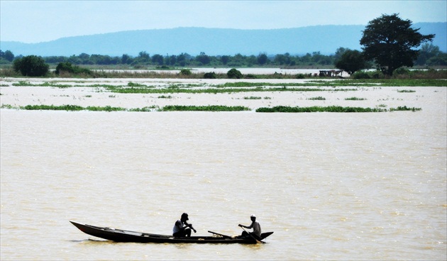 Rybari na rieke Niger