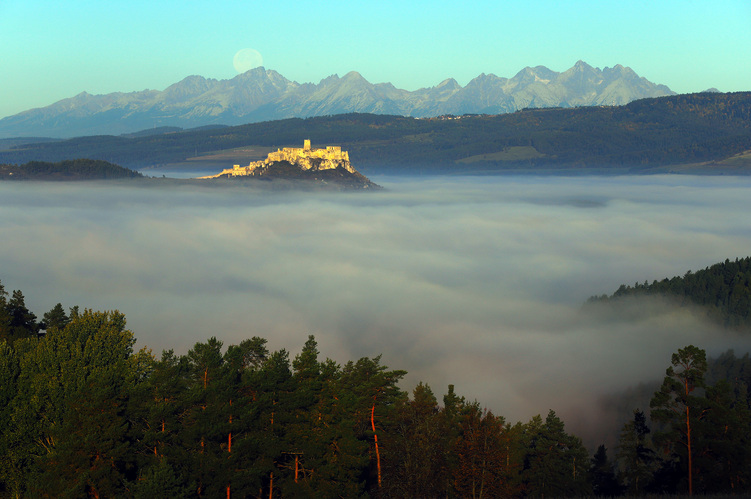 ... Spišský hrad