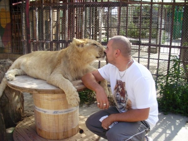 Bozkavanie sa s levom