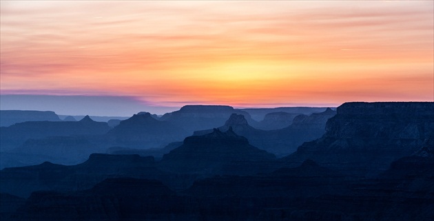 Západ slnka nad Grand Canyon