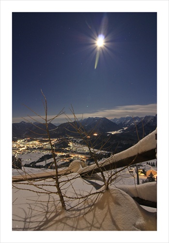 Nocny pohlad  na Reutte(Tirol)