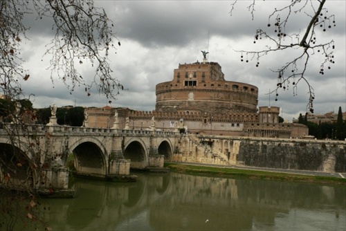 Roma - Castel St.Angelo / jar