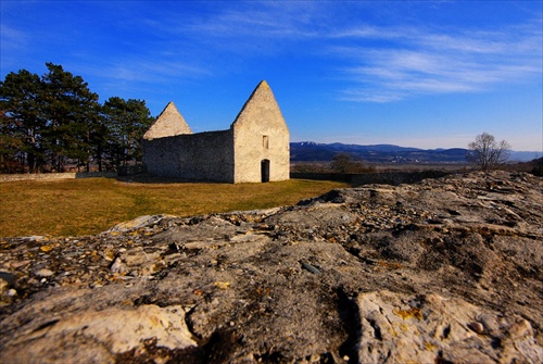 Haluzický kostol z 13.storočia