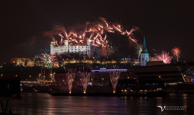 Ohňostroj nad Dunajom 1.1.2015