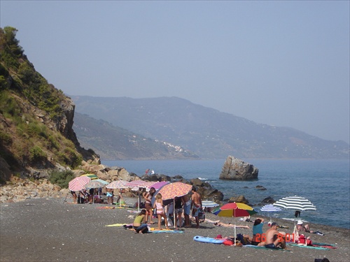 pláž na Sicílii Finale di Polina