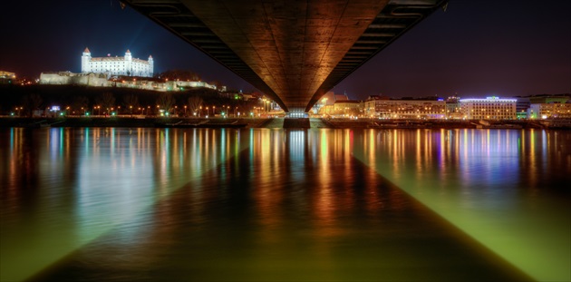Nocna Bratislava