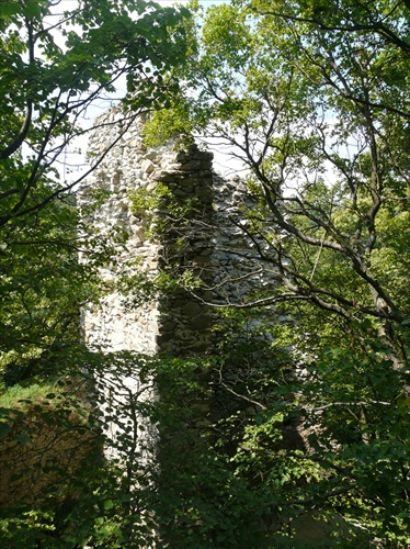 Severná veža hradu Biely Kameň