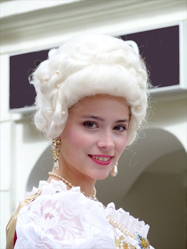 Gabika Marcinková - študentka VŠMU ako Mária Terézia