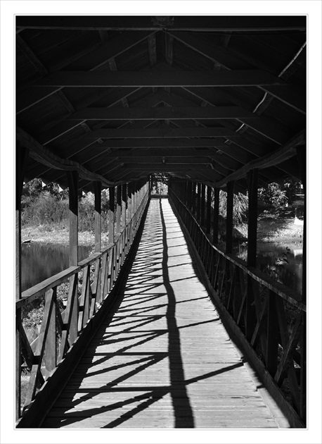 Drevený most v Kolárove