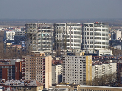 III veže vo výstavbe, Bratislava