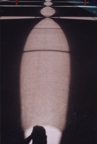 London-Tvarované tiene