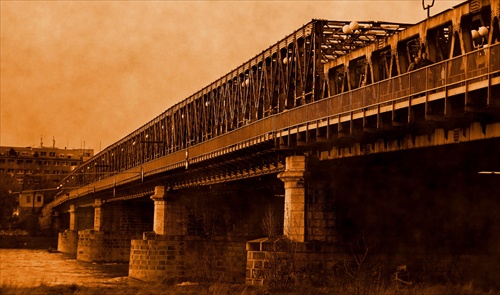 Stary most-most Cervenej armady
