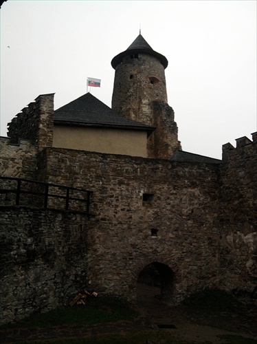 Hlavná veža Ľubovnianskeho hradu